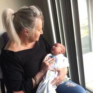 Meet your Posher, Nadine